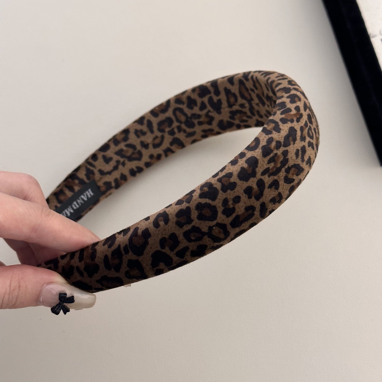 Leopard print velvet sponge headband